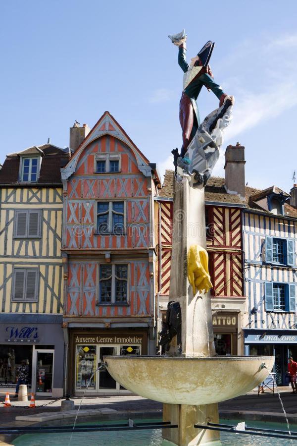 Meuble De Tourisme La Maison D'Orgy Chevannes  Buitenkant foto